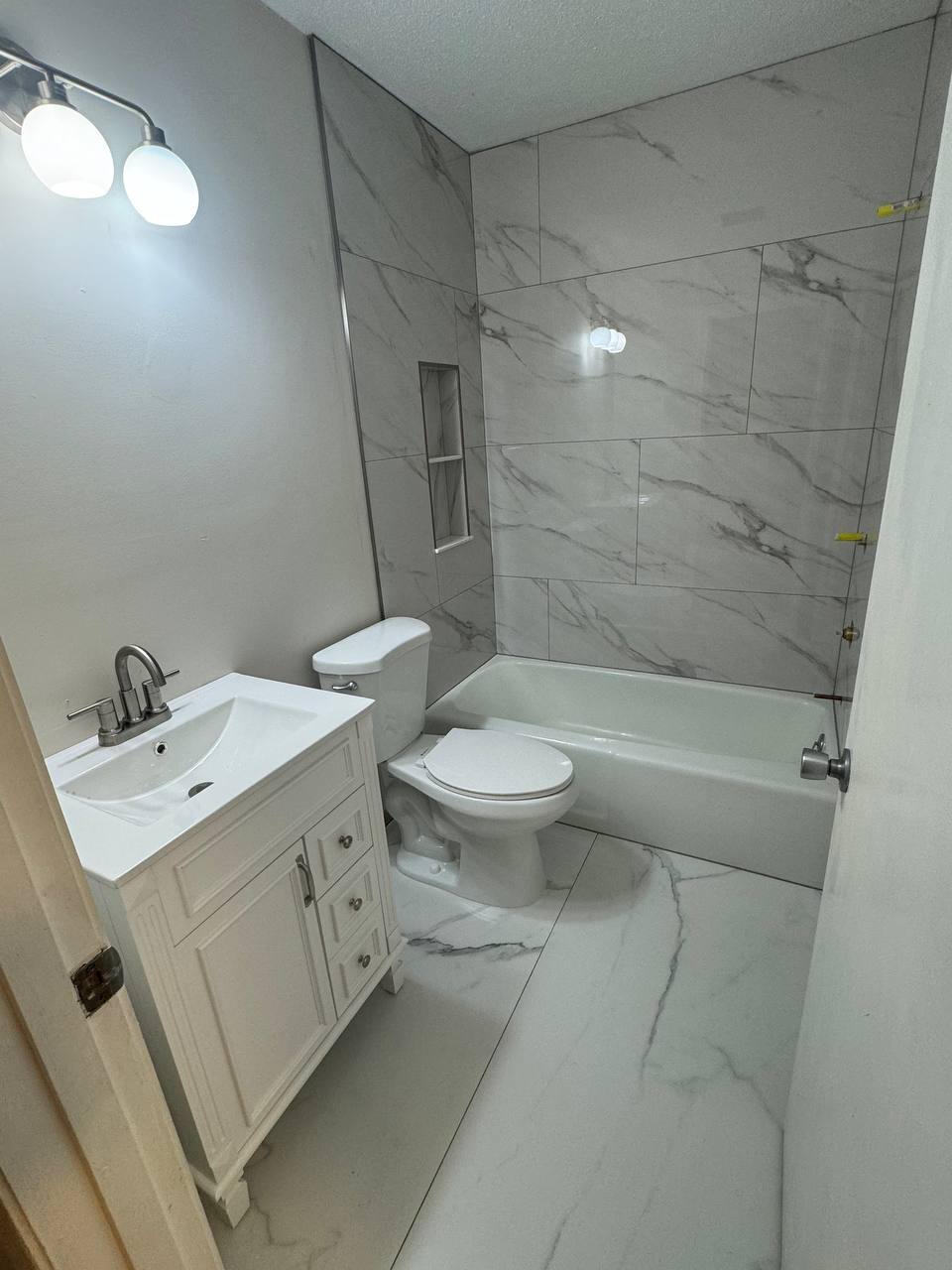 Bathroom & Tile Remodeling photo 10