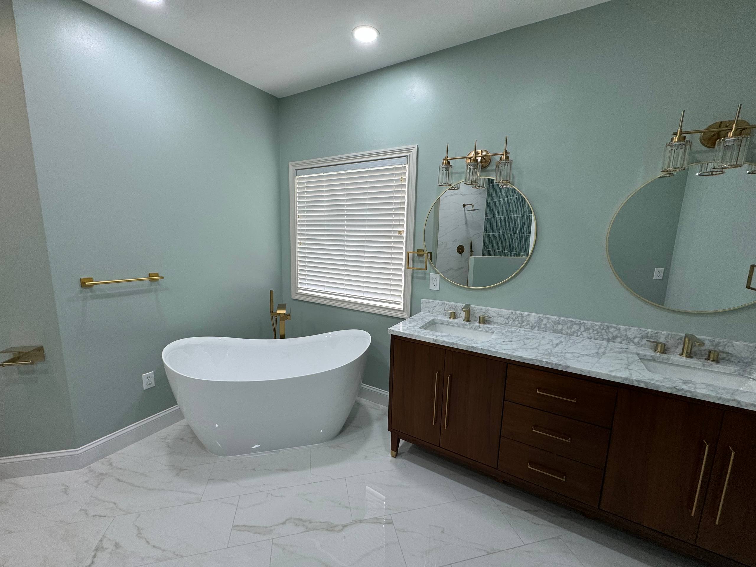 Bathroom & Tile Remodeling photo 5