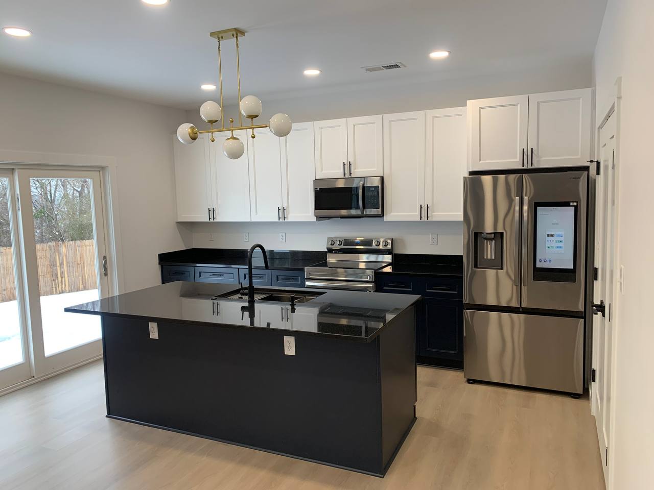 Kitchen Remodeling photo 3