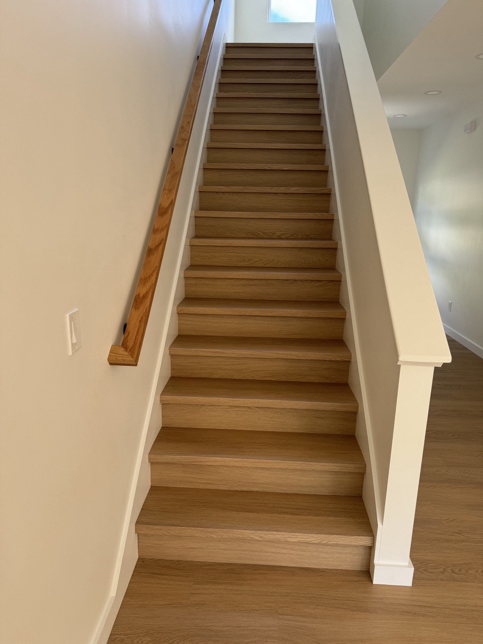 Trim, Paint & Finish Carpentry photo 7